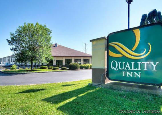 Quality Inn Sycamore - Dekalb Bagian luar foto